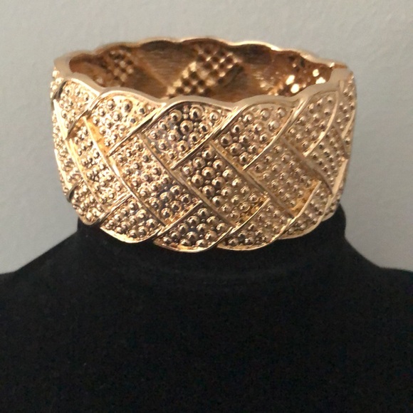 Fancy Gold Bracelet. - Picture 4 of 9